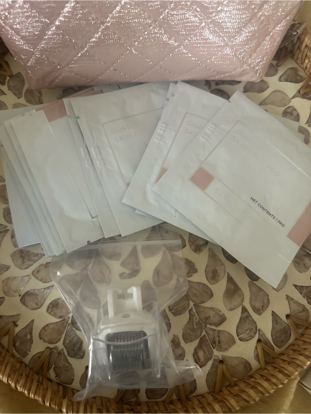 GloPRO Skin Prep Pads & Roller Attachment